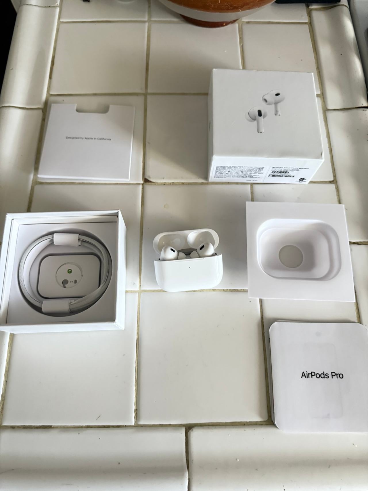 Apple AirPods Pro Gen 2