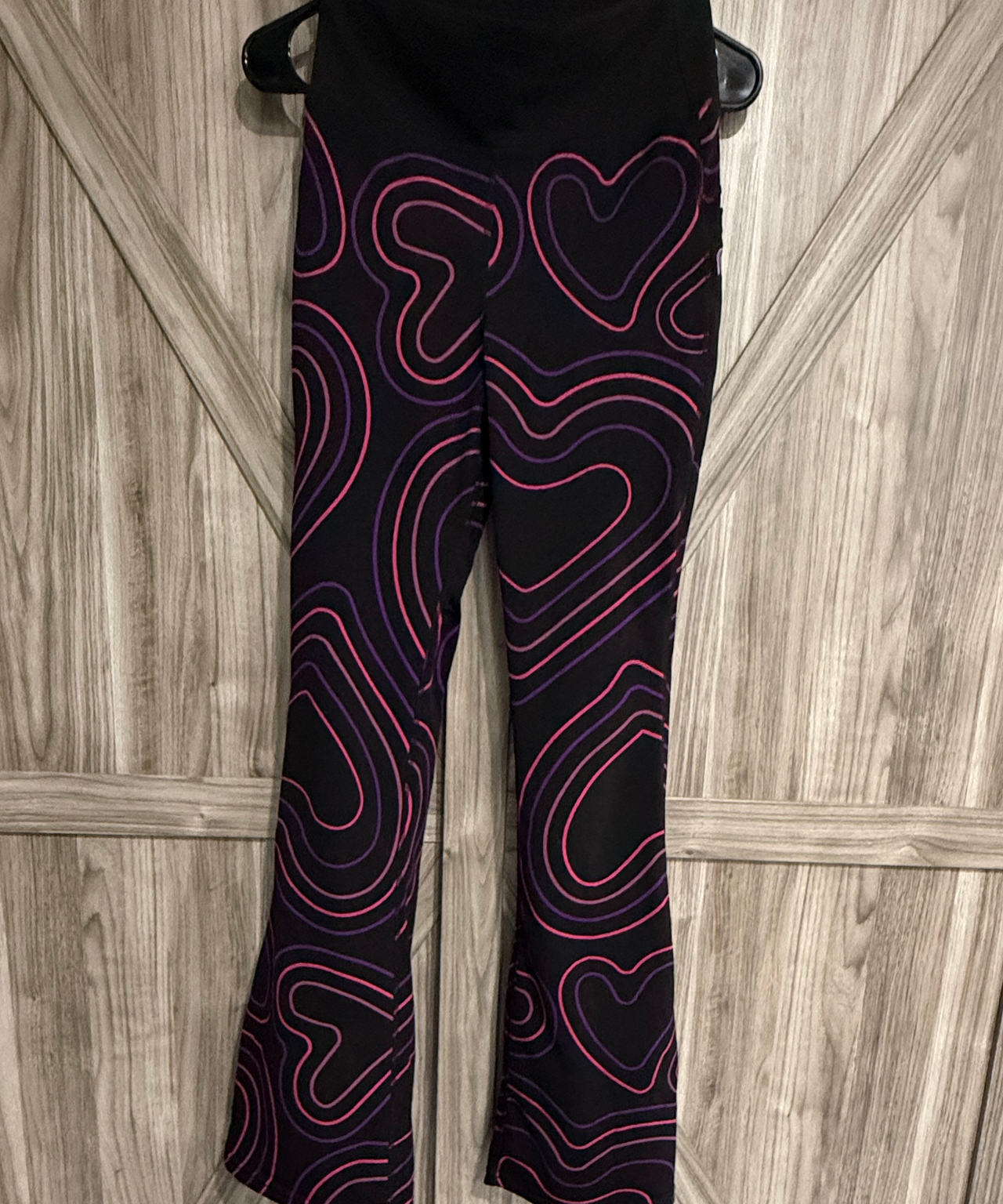 Pop Fit Heart Print Flare Leggings size Small