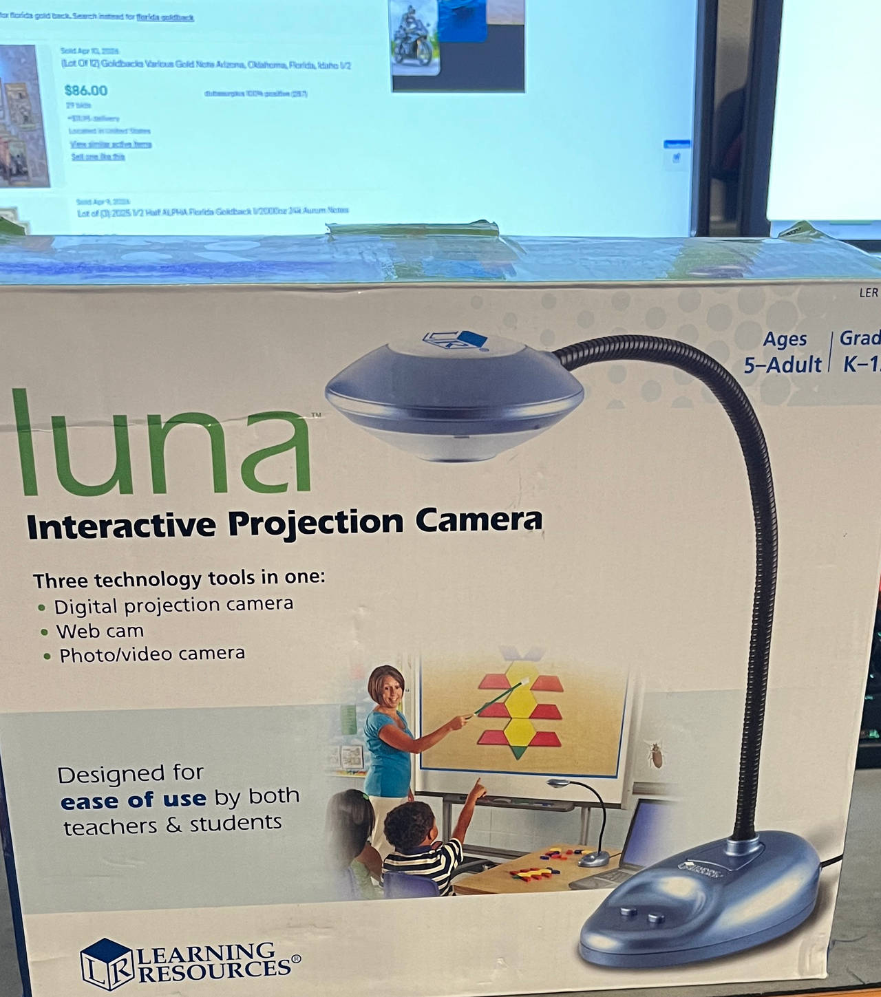 Learning Resources Luna Interactive Projection Camera