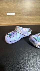 Crocs Kids' Classic Marbled Clog - Image 6