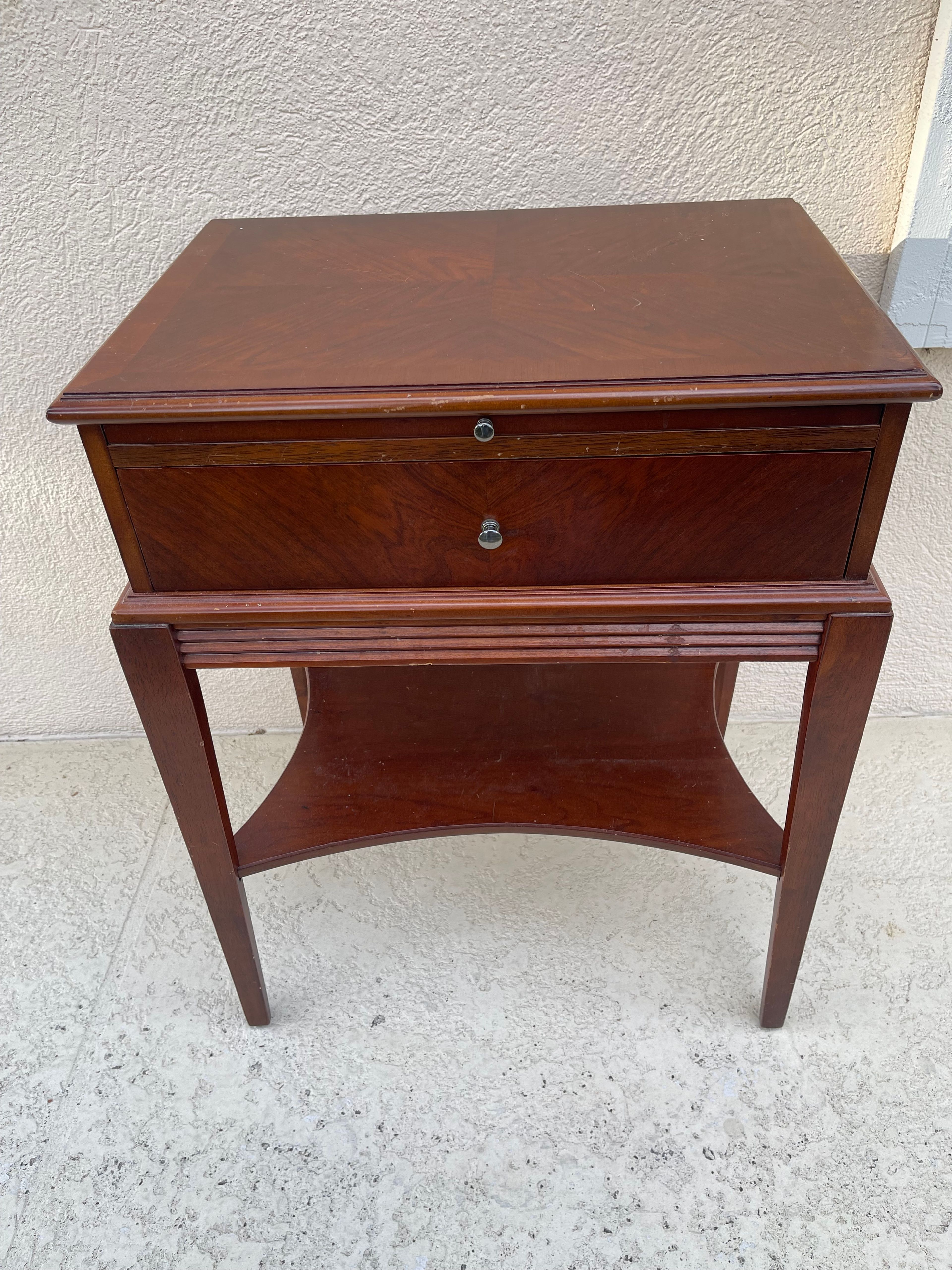 Vintage Wood Nightstand with Drawer and Curved Shelf - Image 5