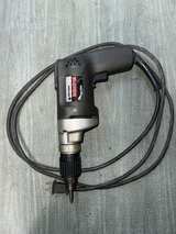 ITW Buildex Dec-U-Drive Stand-Up Screw Driving System - Image 3