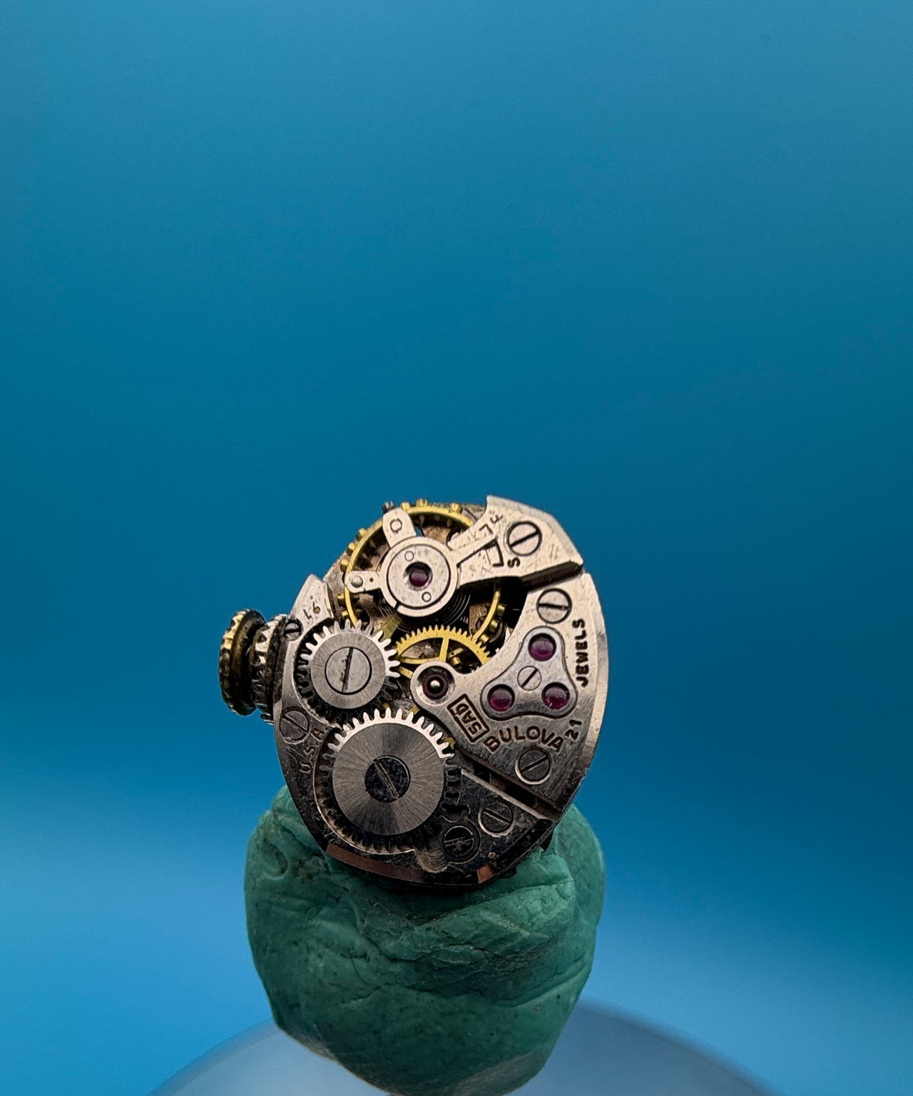 Bulova 7AP 21 Jewel Watch Movement with dial