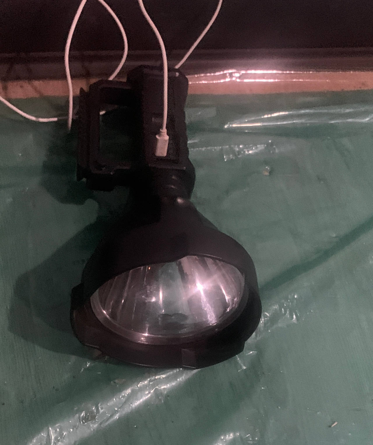 Rechargeable LED Handheld Spotlight