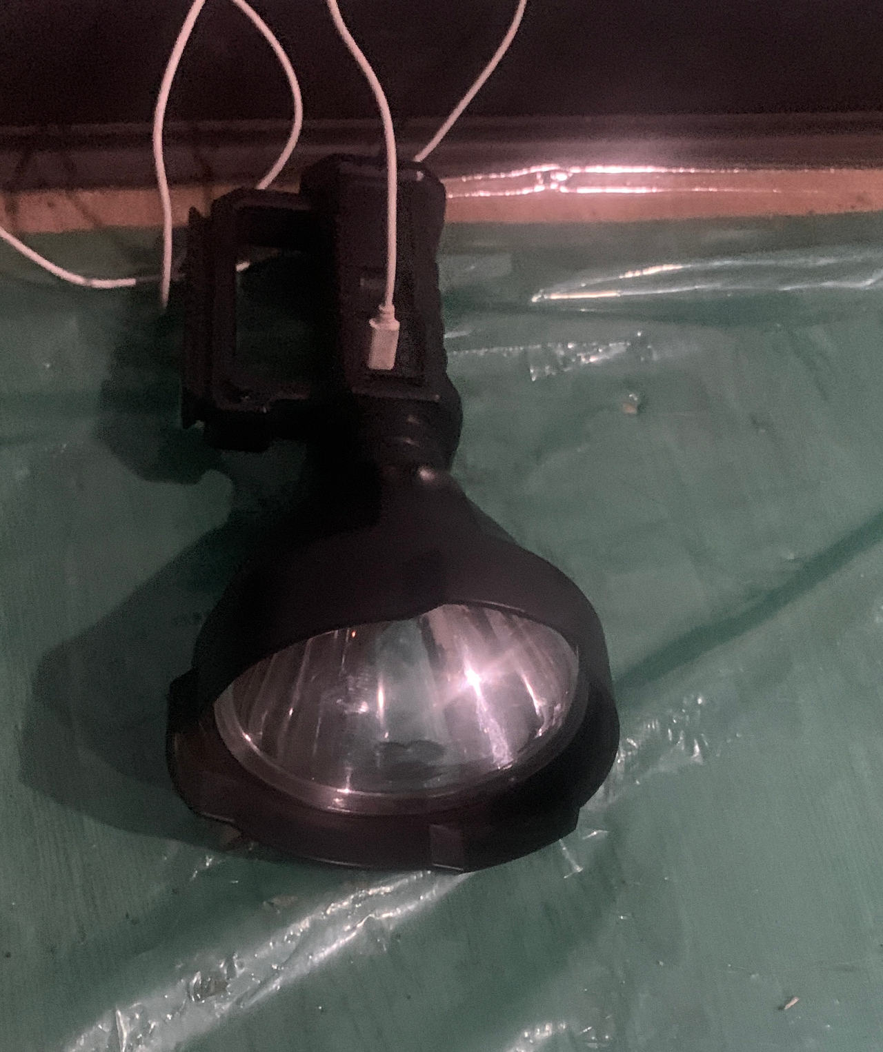 Rechargeable LED Handheld Spotlight