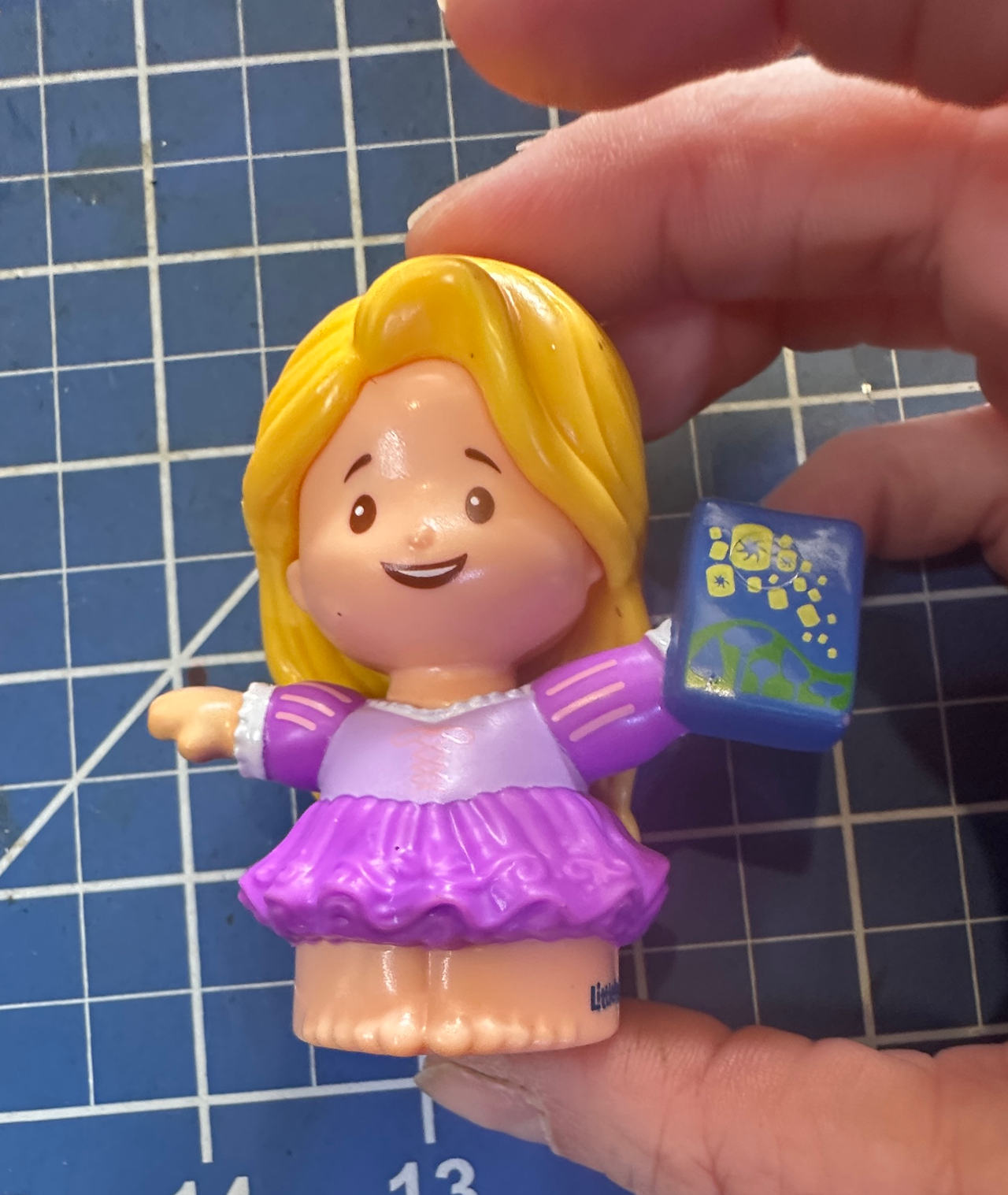 Fisher-Price Little People Disney Princess Rapunzel Figure
