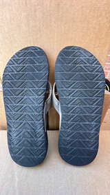 Reef Cushion Phantom 2.0 Sandals Grey size 8 - Image 3