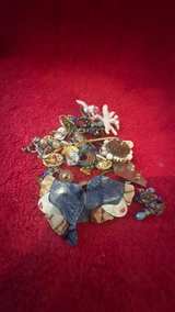 Vintage Costume earrings Jewelry Lot - Image 2