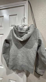 Nike Sportswear Tech Fleece Full-Zip Hoodie size youth-Large - Image 4