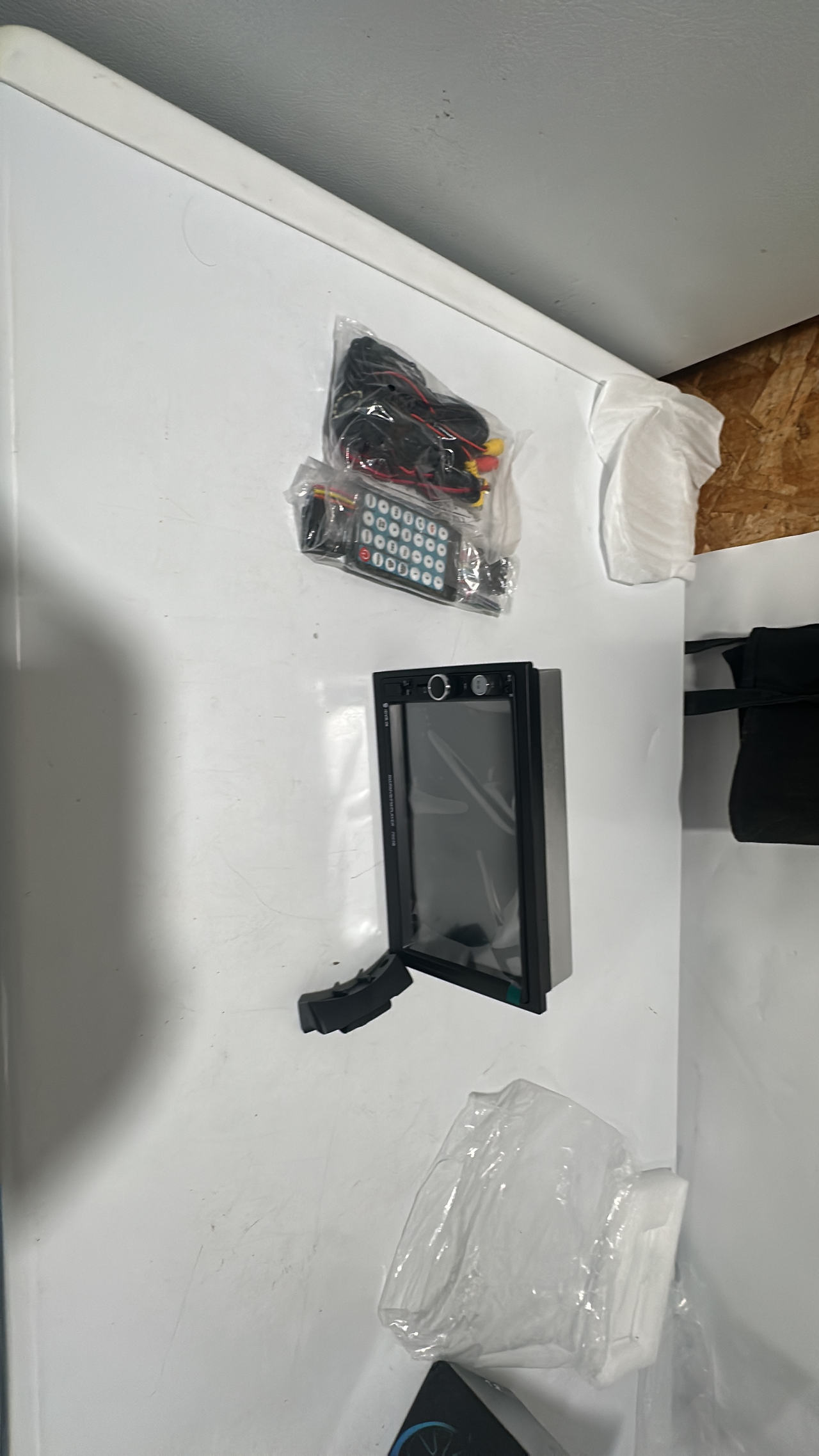 Double Din Car Stereo with back up camera and movie player
