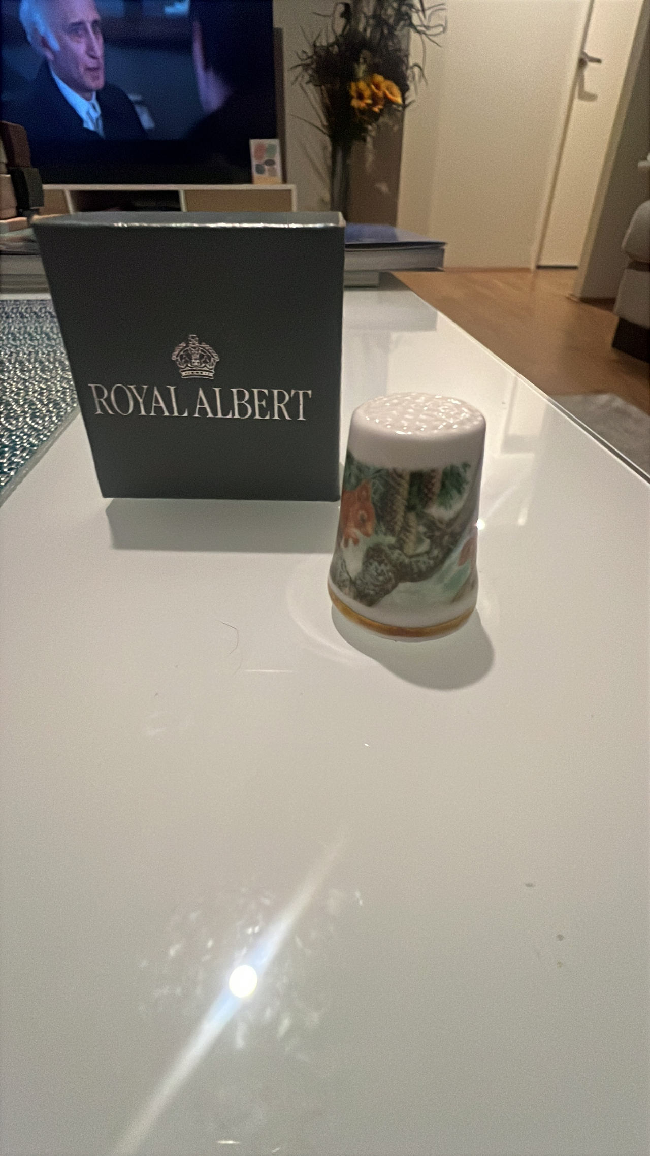 Royal Albert Thimble
