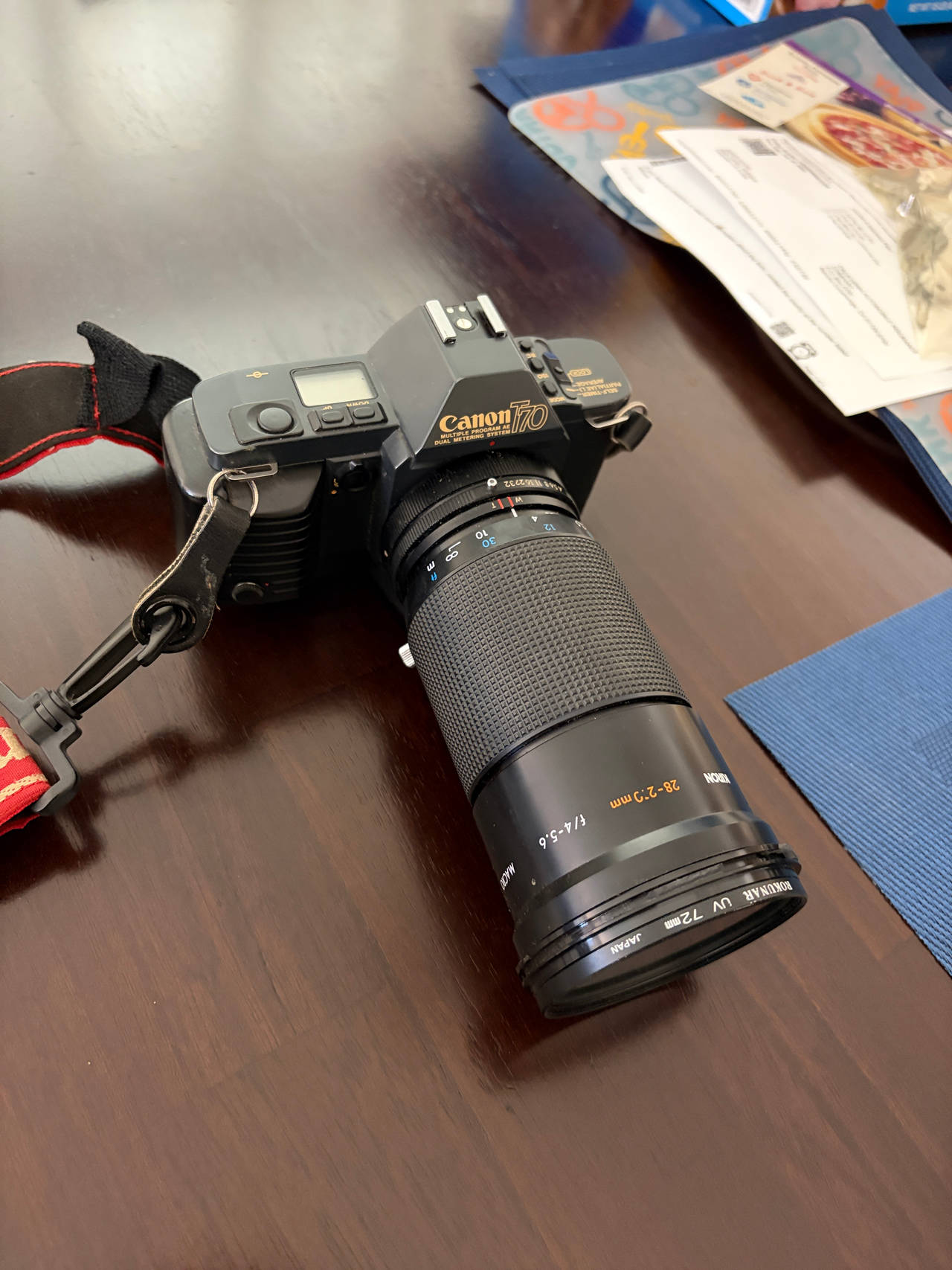 Canon T70