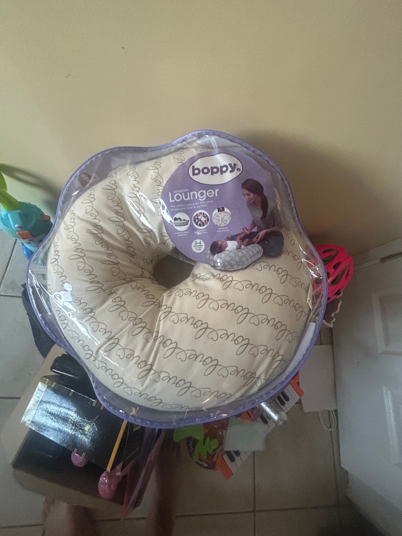 Boppy Newborn Lounger
