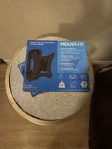 Mount-It! MI-2829 Single Stud Tilt and Swivel TV Wall Mount - Image 1