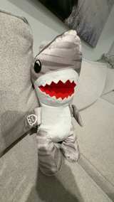 Build-A-Bear Great White Shark Plush 16-inch - Image 1