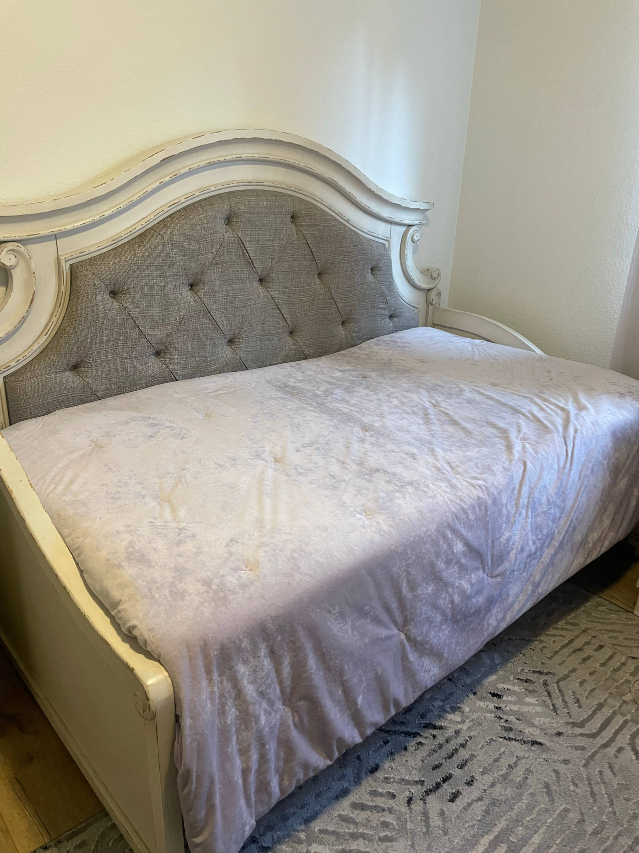 Upholstered Daybed with Trundle and Mattresses