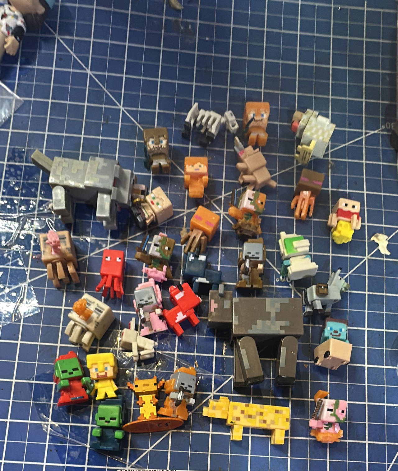 Minecraft Mini Figures Bulk Lot. 110