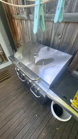 Jumbuck Stardom 4-Burner Hooded BBQ with Side Burner - Image 3