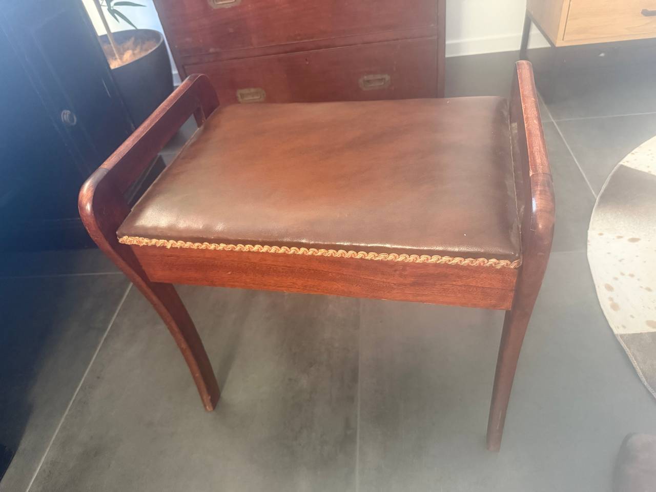 Vintage Wooden Piano Stool
