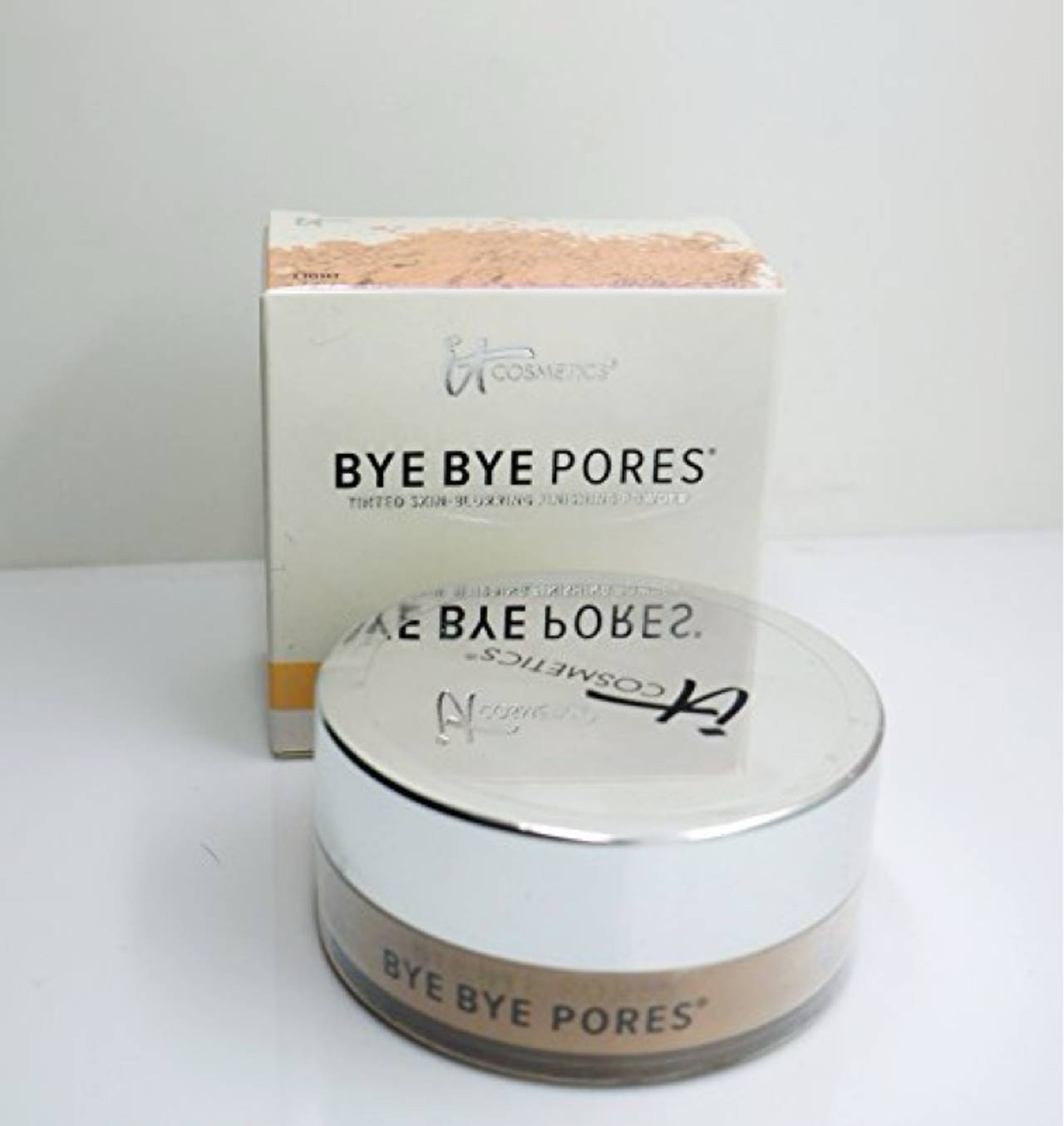 IT Cosmetics Bye Bye Pores Tinted Skin-Blurring Finishing Powder Medium