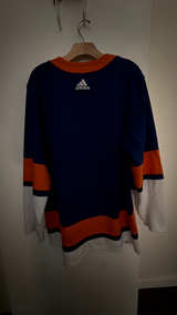 Adidas New York Islanders Authentic Home Jersey - Image 2