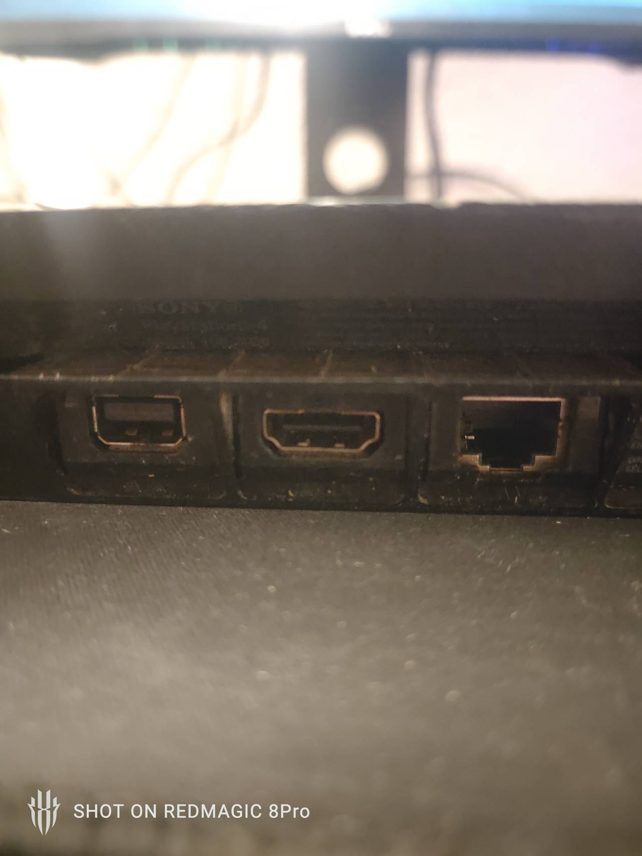 Sony PlayStation 4 Slim
