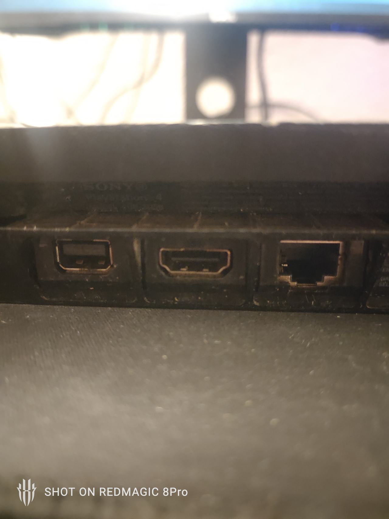 Sony PlayStation 4 Slim