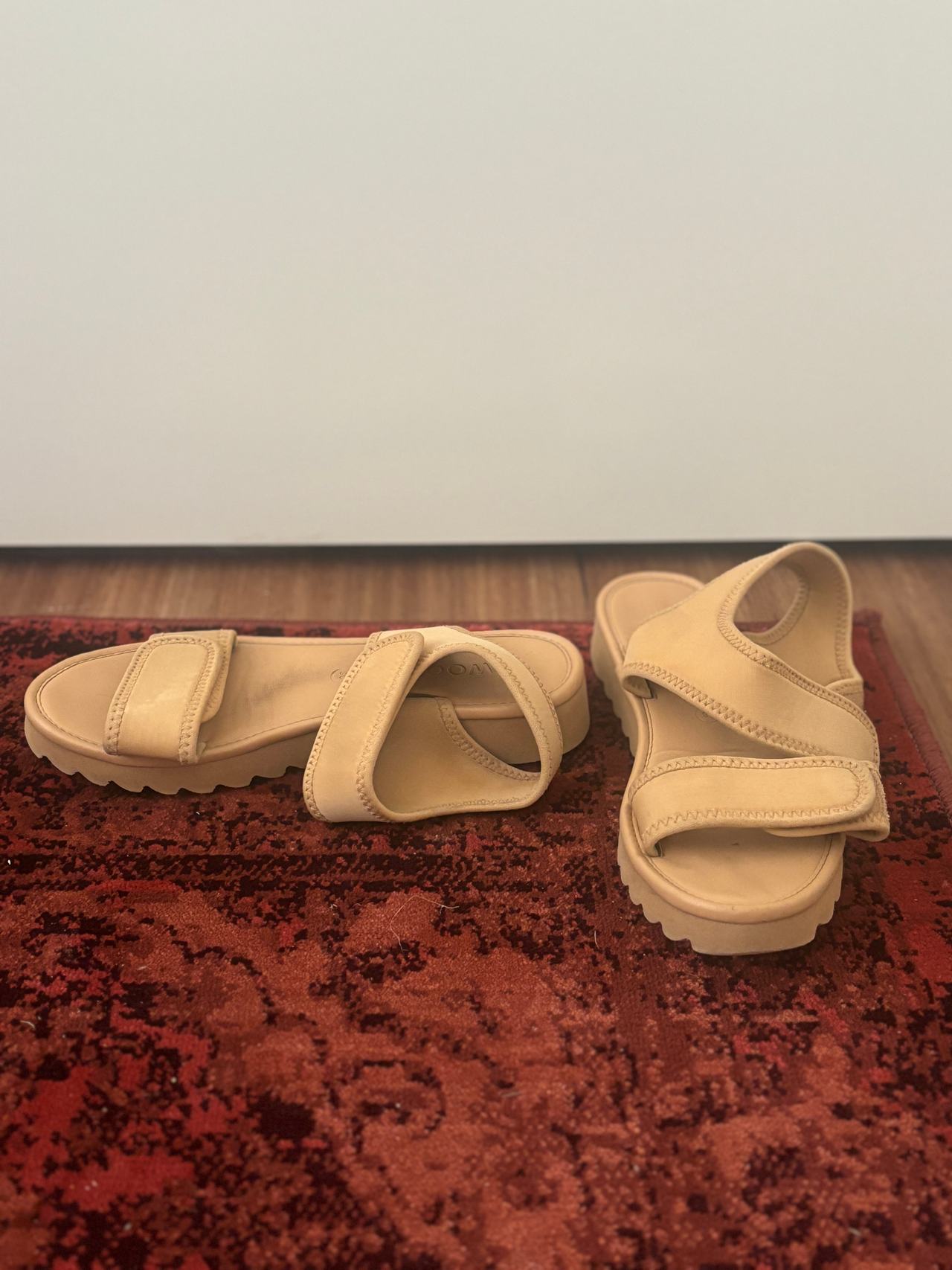 Twoobs Tan Sandals
