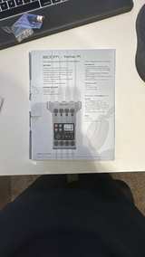 Zoom PodTrak P4 Portable Multitrack Podcast Recorder - Image 2