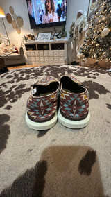 Ariat Women's Size 7B Slip Ons - Image 4