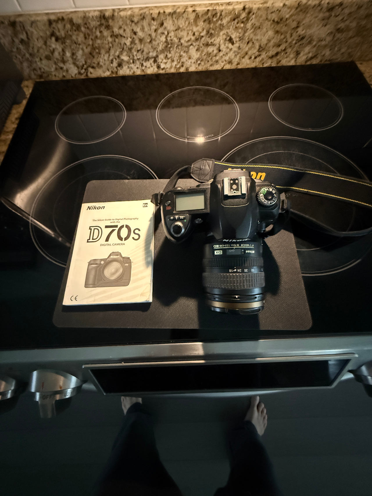 Nikon D70s Digital SLR Camera with 18-70mm Lens and telephoto lens