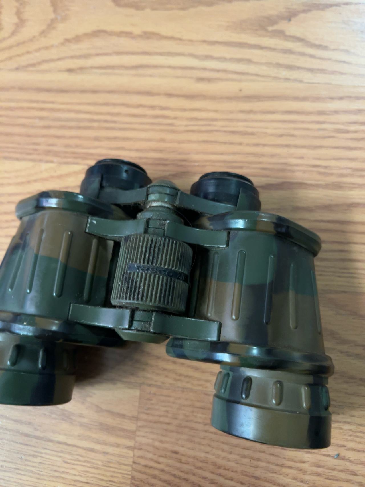 Tasco 323RZ 8x40 Wide Angle Binoculars Army Green