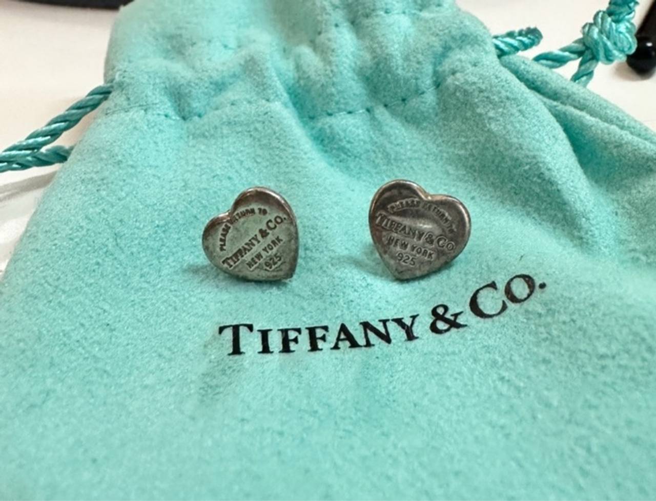 Tiffany & Co. Return to Tiffany Heart Tag Stud Earrings Silver