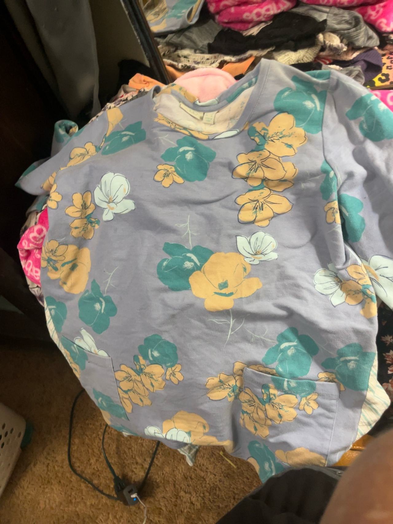 Lori Goldstein Floral Long Sleeve Top