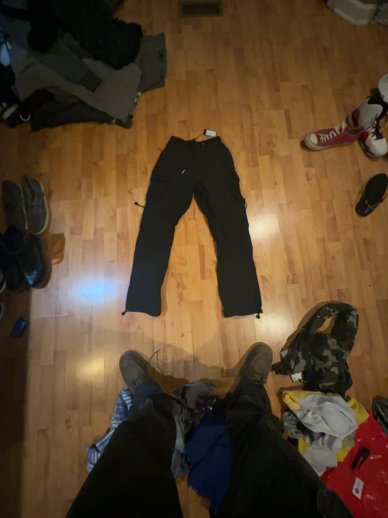 NIEWTR Men's Relaxed Fit Parachute Cargo Pants