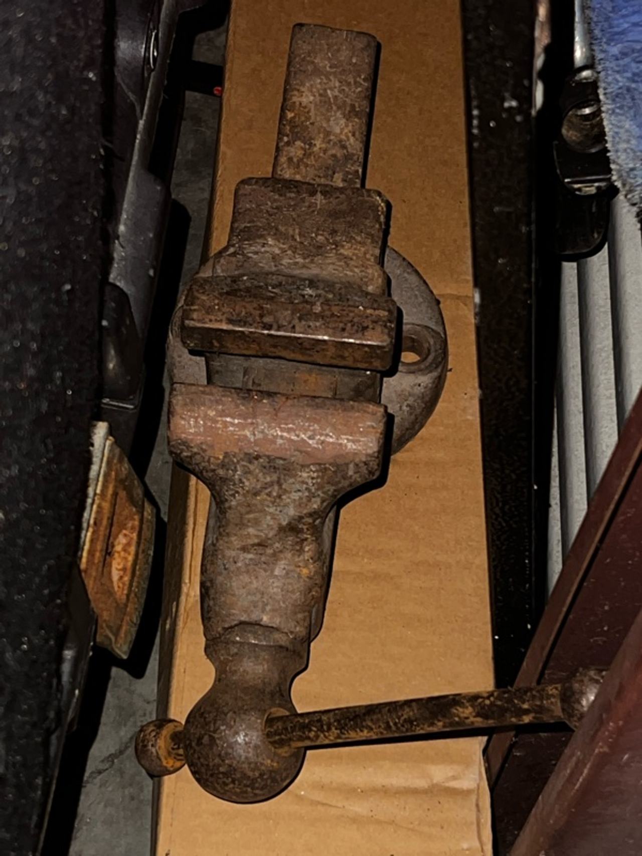 Rock Island Vintage Bench Vise 4" Jaw