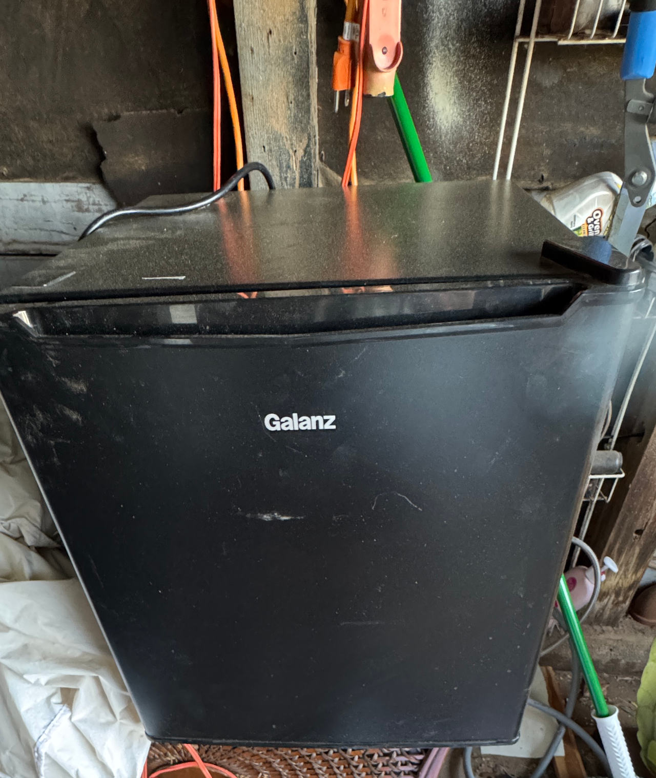 Galanz 1.7 Cu Ft Compact Mini Fridge