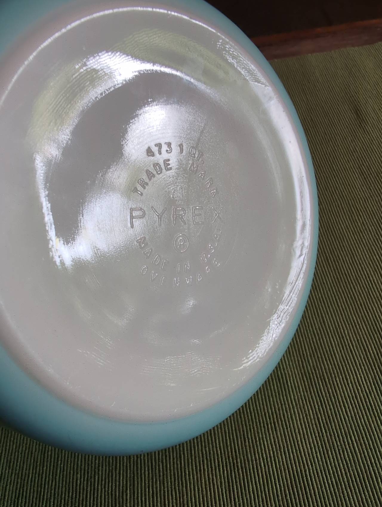 PYREX Butterprint Cinderella Mixing Bowl 473