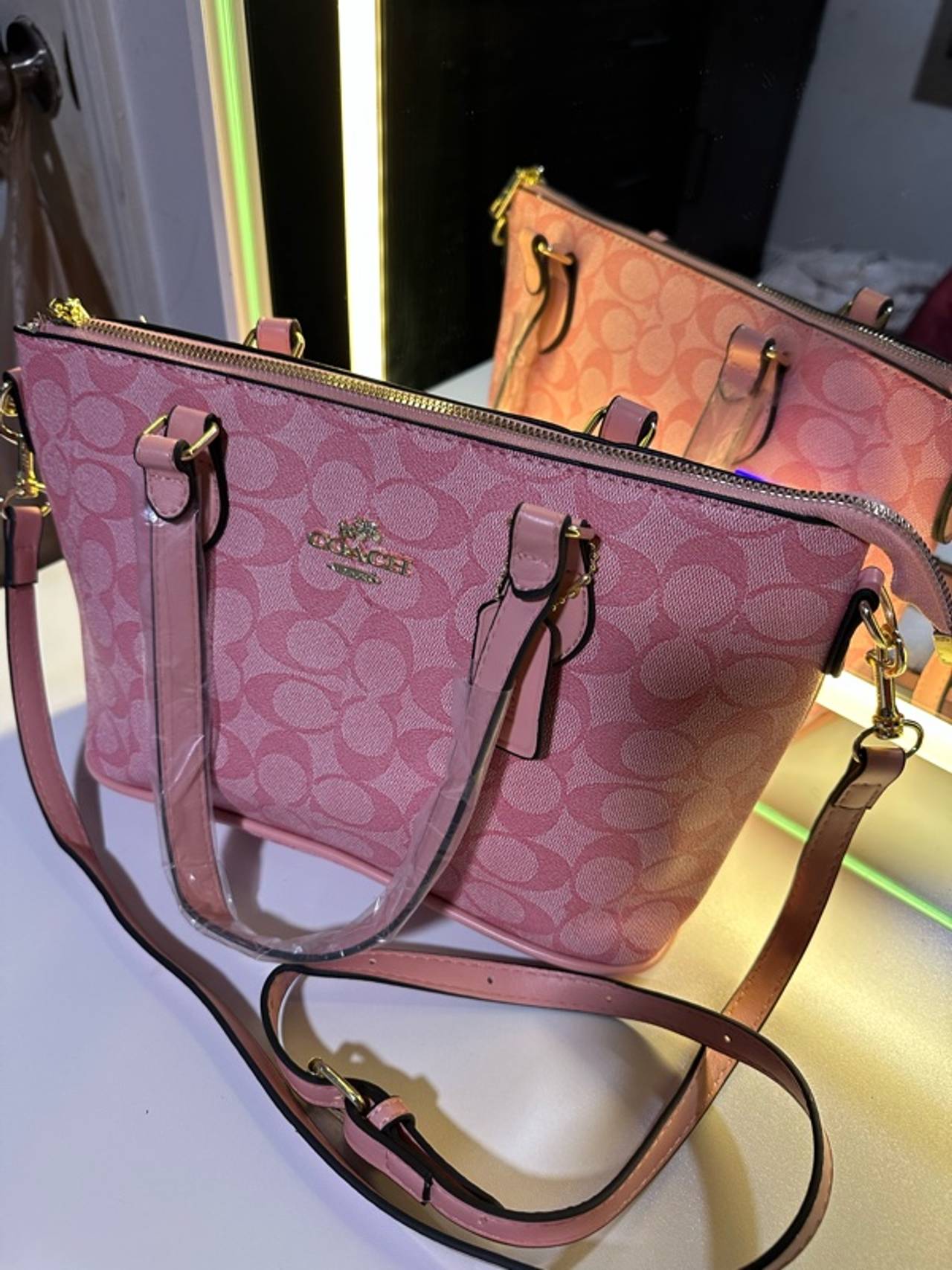 Coach Mollie Tote Bag Powder Pink