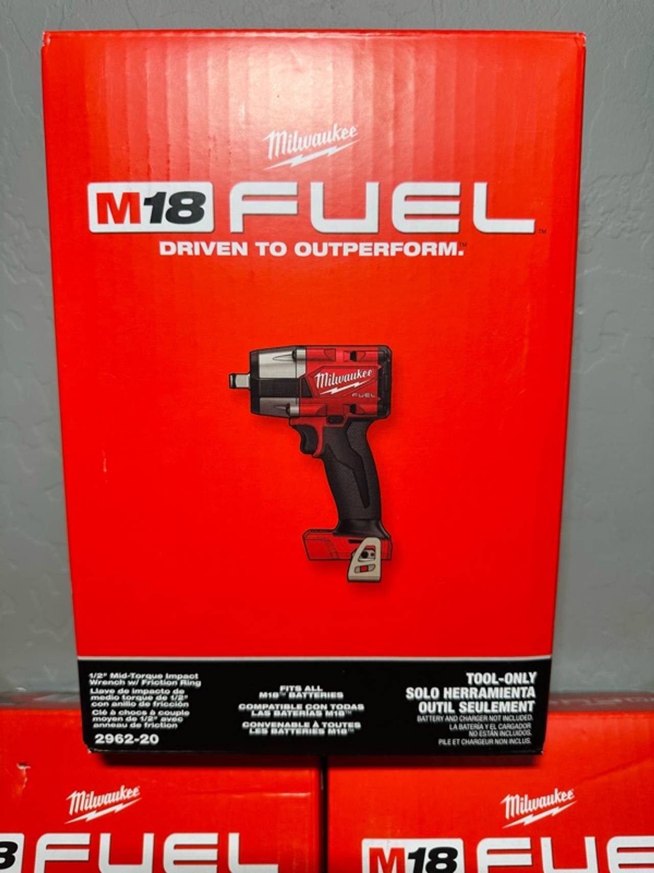 Milwaukee M18 Fuel 2962-20 Mid Torque 1/2" Impact Wrench