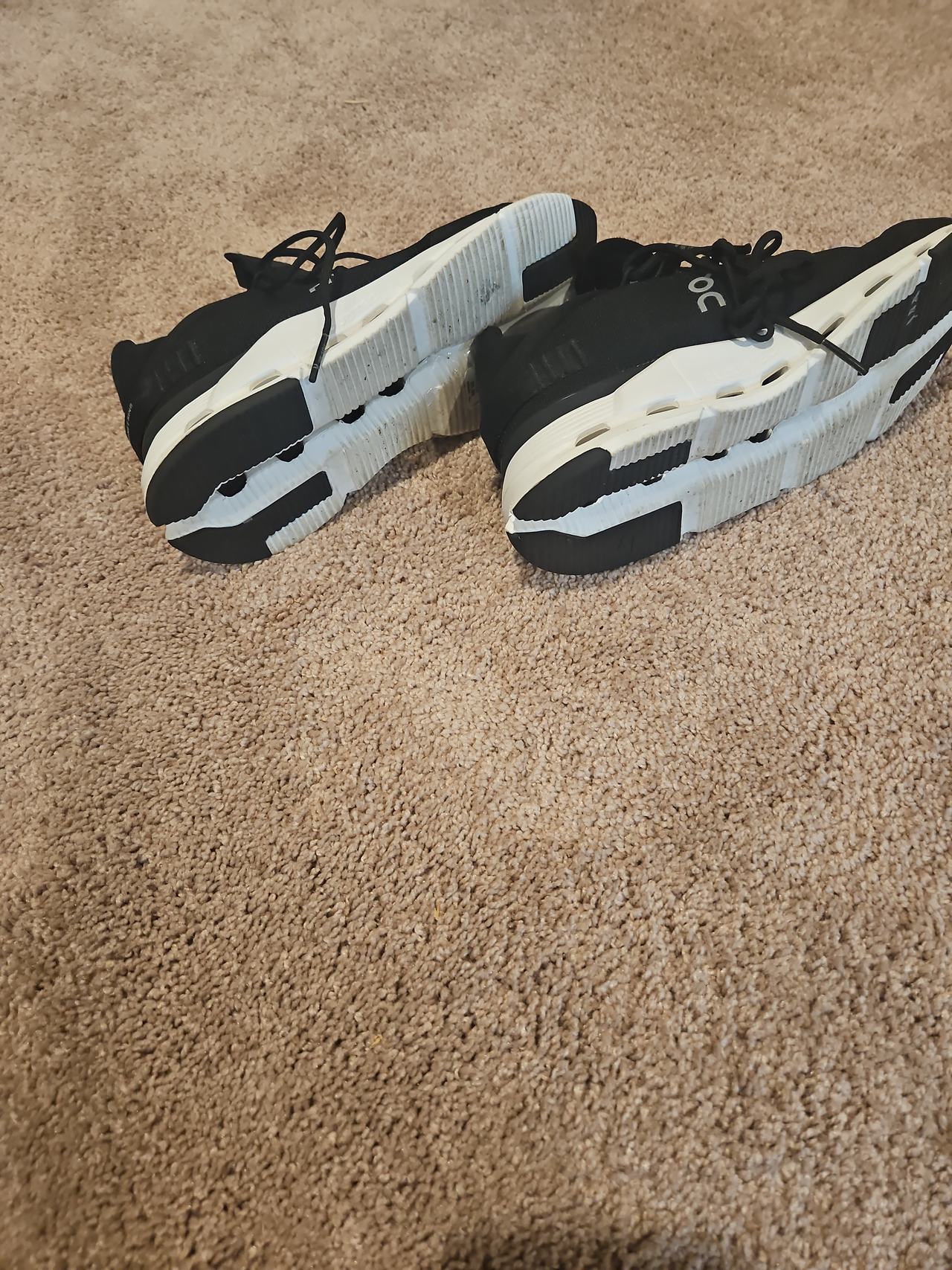 On Cloud 5 Men's Running Shoe size USM7
