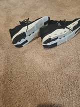 On Cloud 5 Men's Running Shoe size USM7 - Image 1