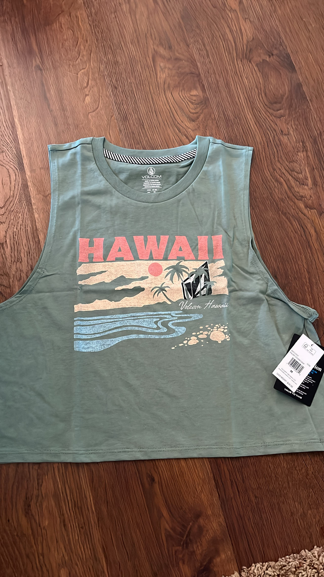 Volcom Hawaii Crop Muscle Tank new with tags Small