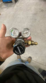 RANDOM Oxygen Regulator - Image 2