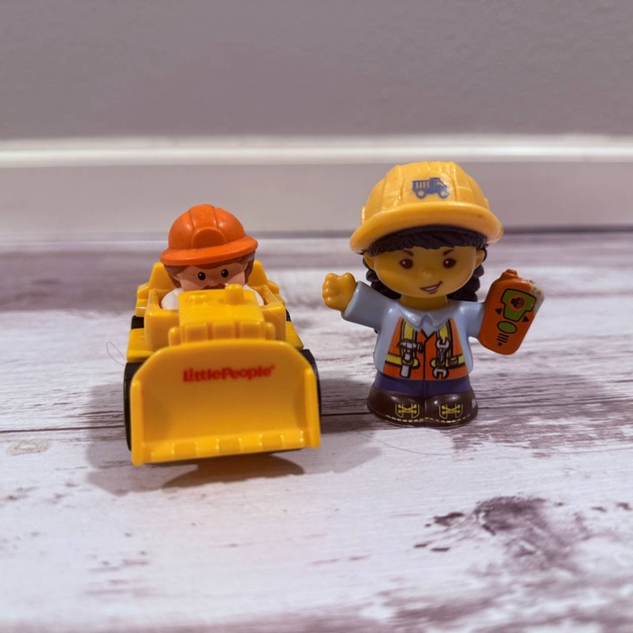 Fisher-Price Little People Bulldozer set with worker 2010 and 2016