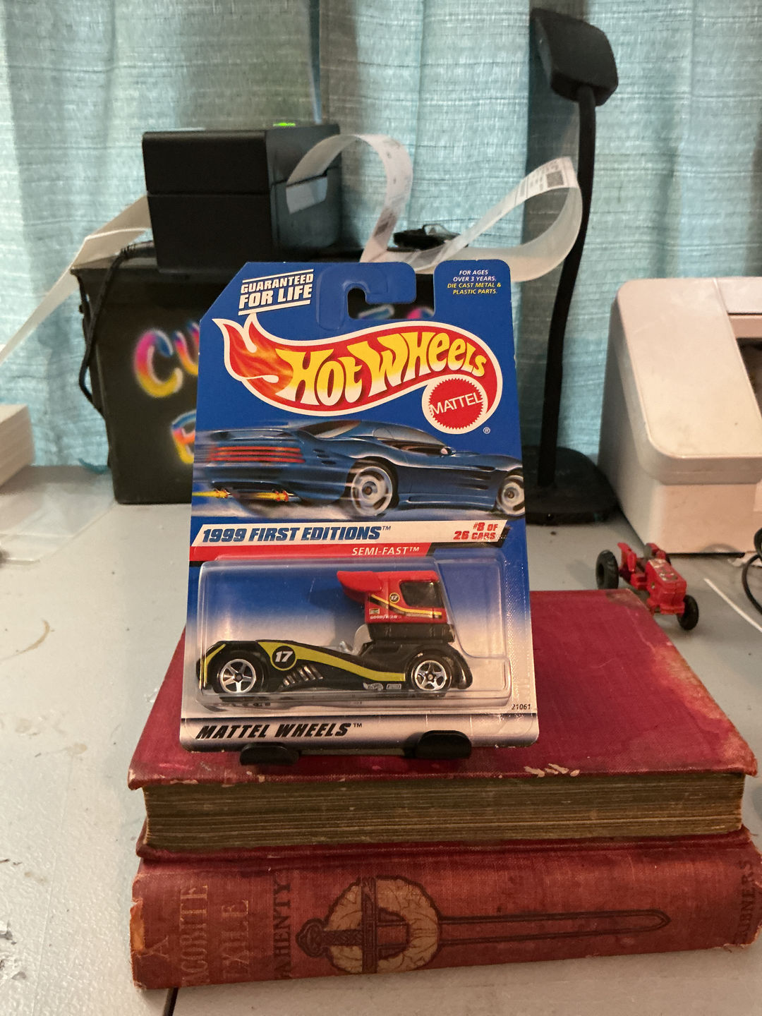 Hot Wheels 1999 First Editions Semi-Fast