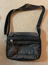 Hedgren Shoulder Bag - Image 1
