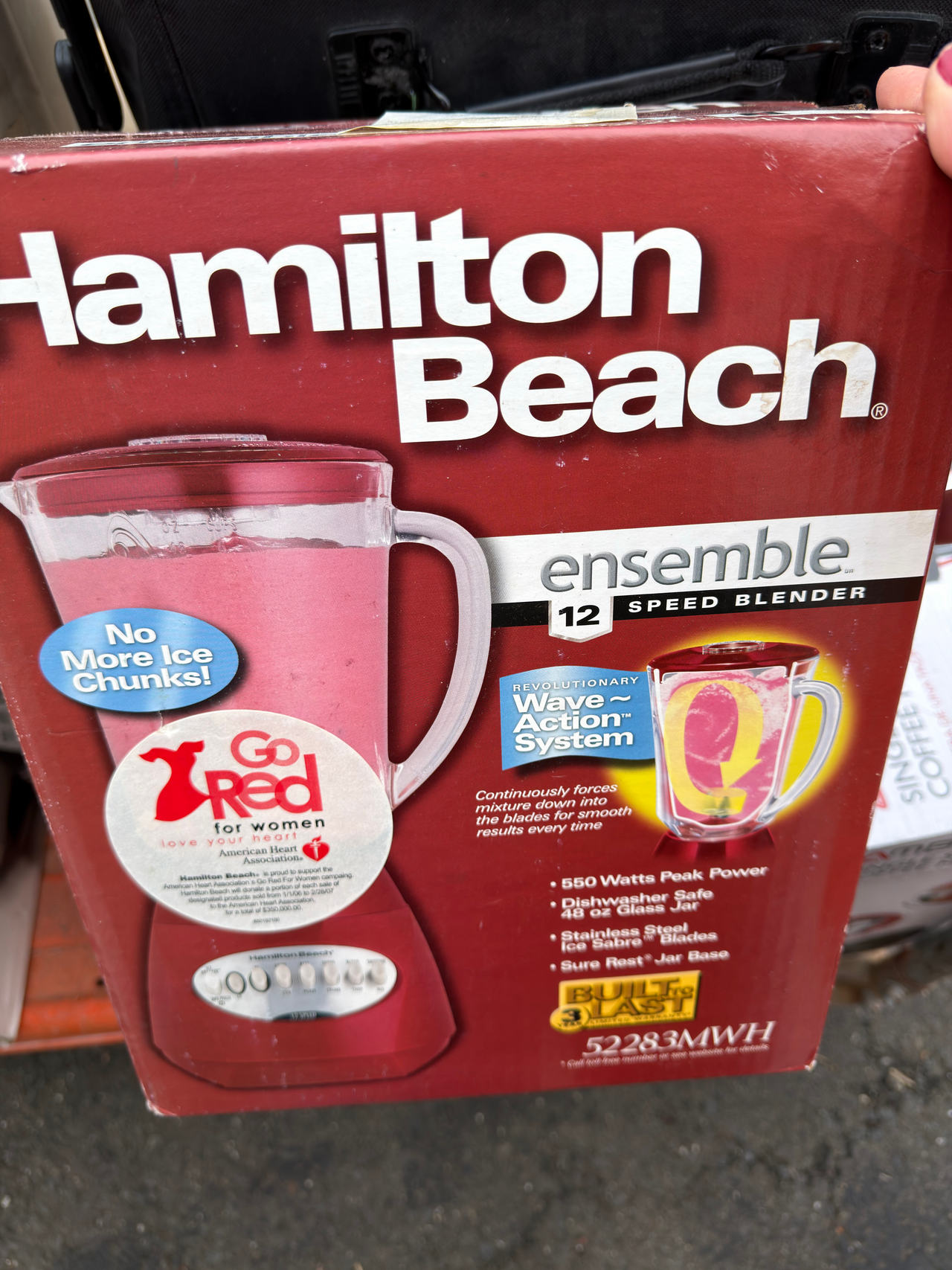 Hamilton Beach Ensemble 12 Speed Blender Go Red Edition