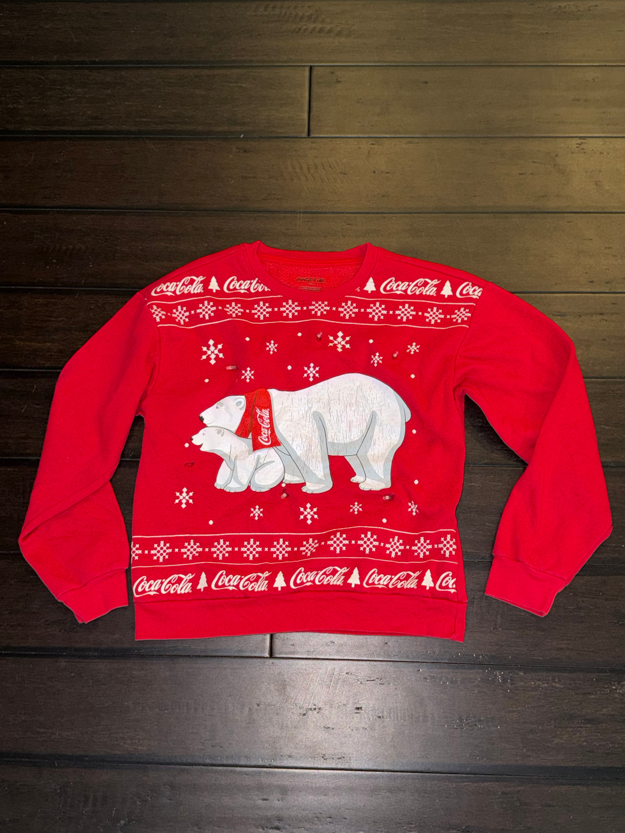 Coca-Cola Polar Bear Holiday Sweatshirt XS Light no longer works