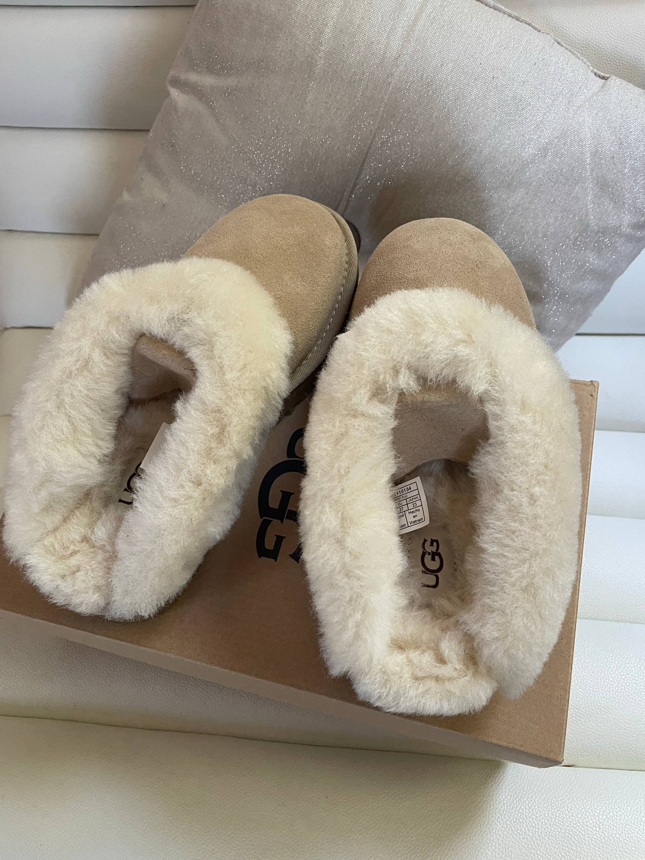 UGG Scuffette II Slippers